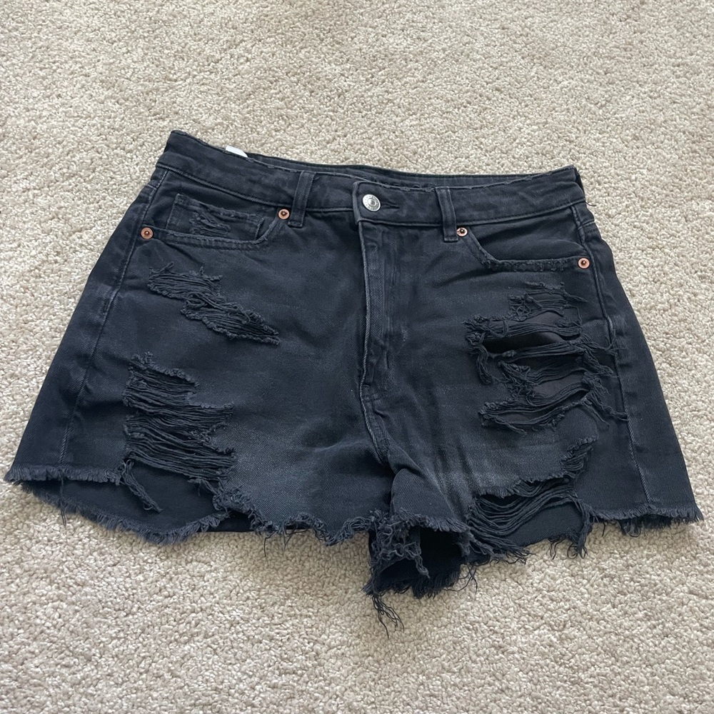 American Eagle black Jean shorts. Size 6